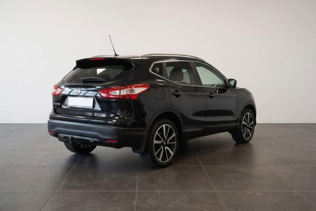 NISSAN QASHQAI 2017