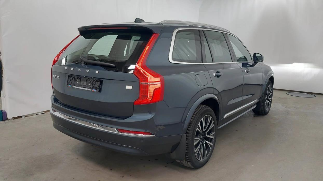 VOLVO XC90 2022