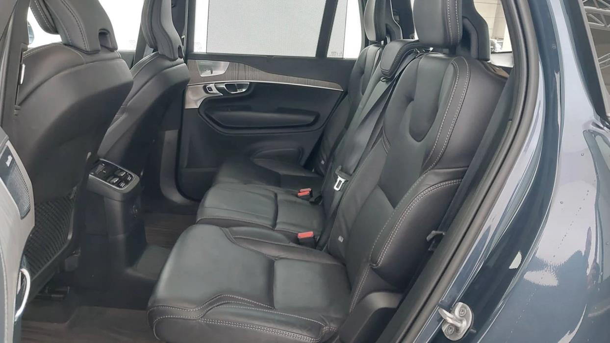 VOLVO XC90 2022