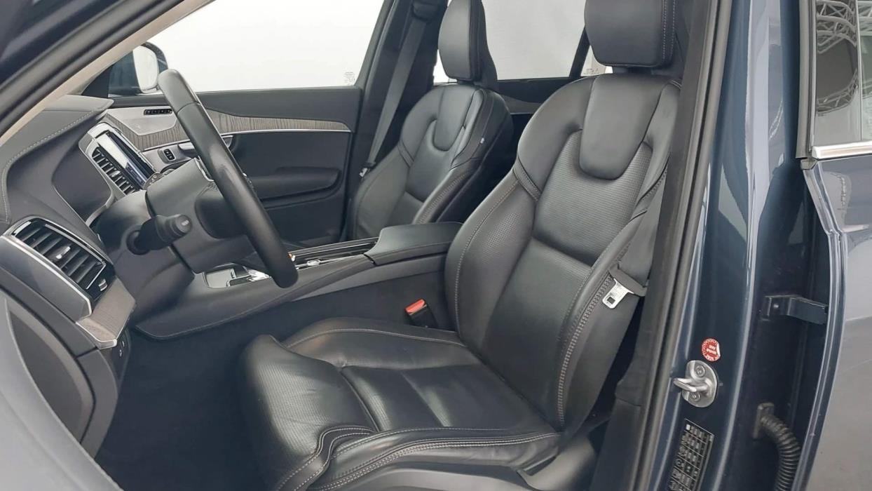 VOLVO XC90 2022