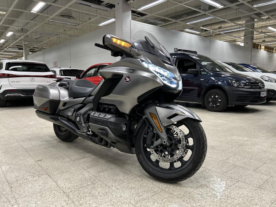 HONDA GL 2018