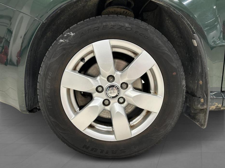 SKODA Fabia 2001