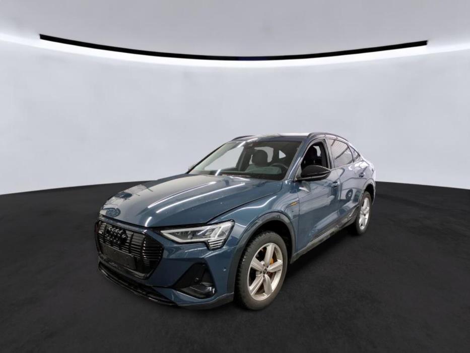 AUDI E-TRON 2022