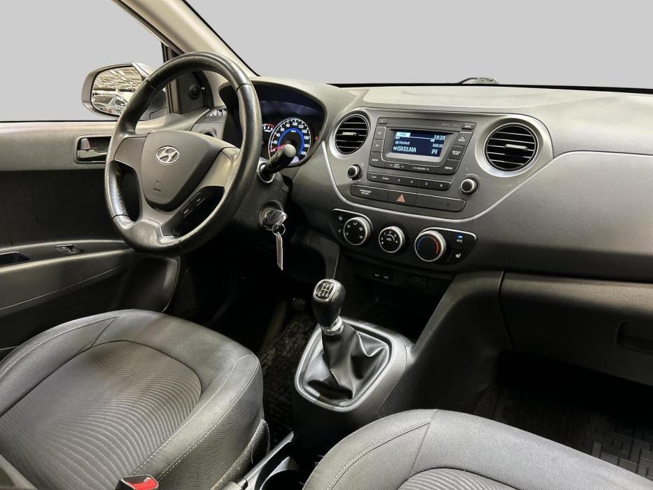 HYUNDAI i10 2018