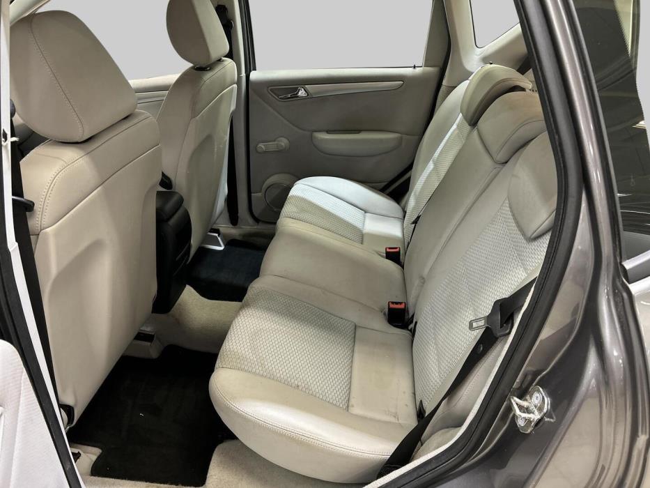 MERCEDES-BENZ A 2009