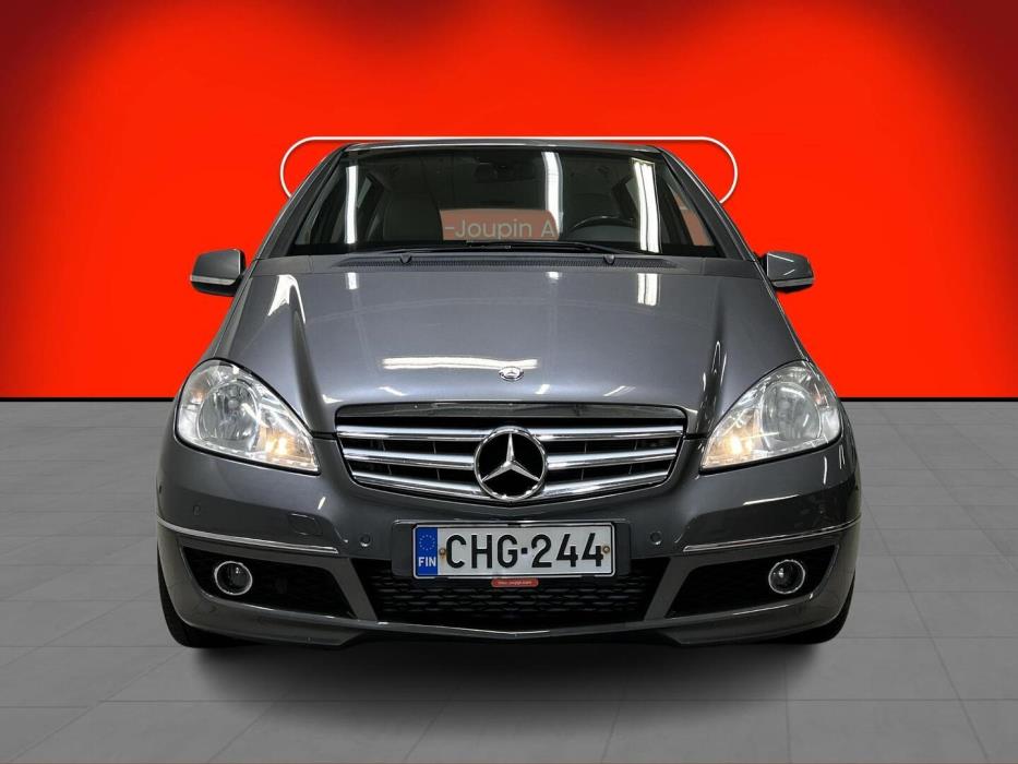 MERCEDES-BENZ A 2009