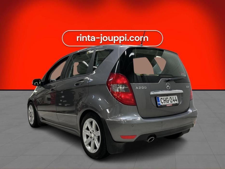 MERCEDES-BENZ A 2009