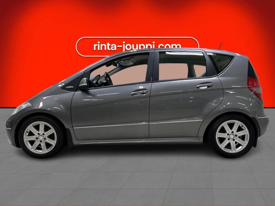 MERCEDES-BENZ A 2009