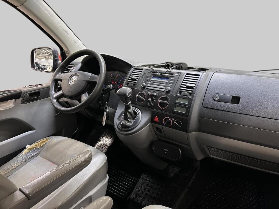 VOLKSWAGEN Transporter 2009