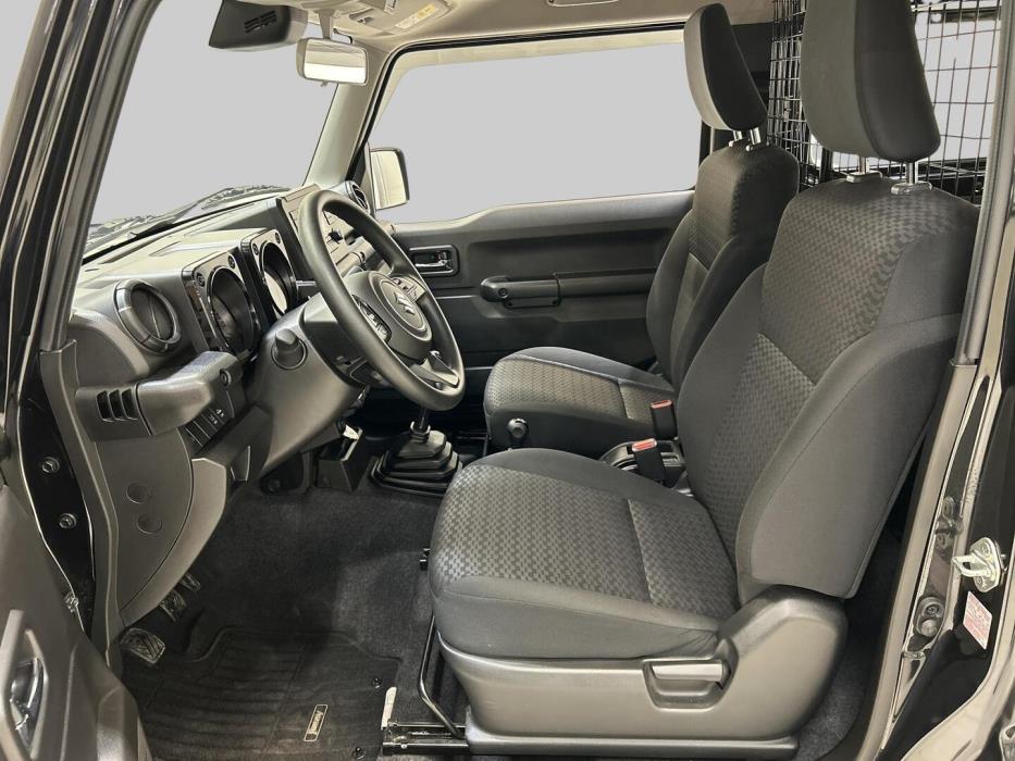 SUZUKI Jimny 2021