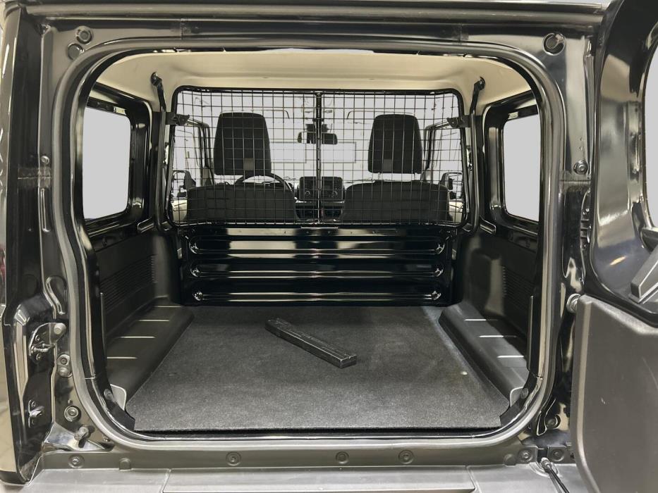 SUZUKI Jimny 2021