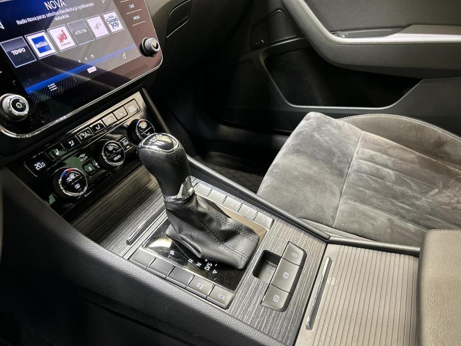 SKODA Superb 2021