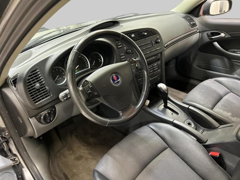 SAAB 9-3 2006