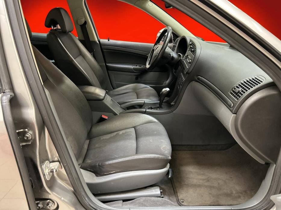 SAAB 9-3 2006