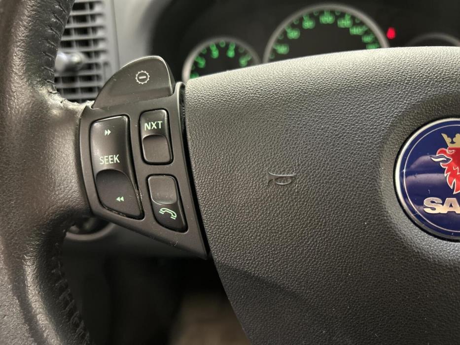 SAAB 9-3 2006