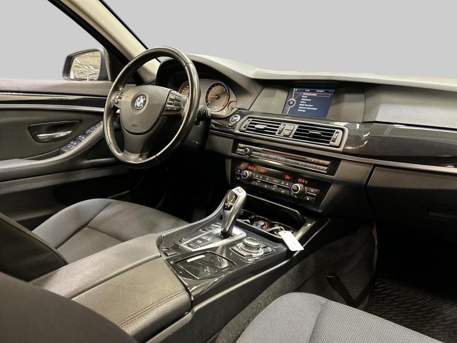 BMW 520 2012