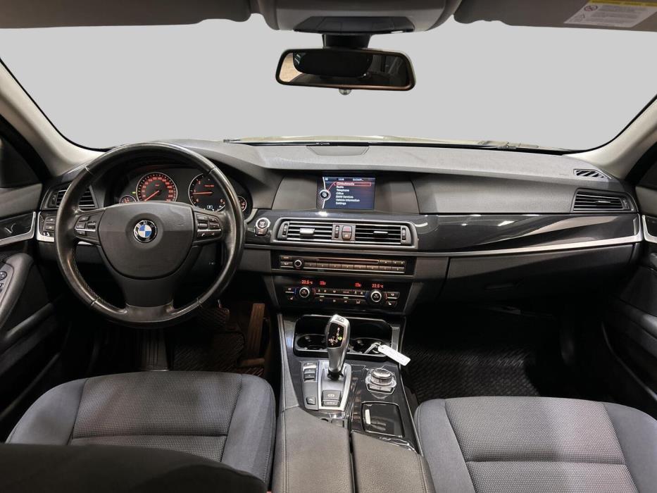 BMW 520 2012