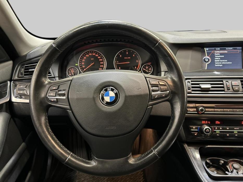 BMW 520 2012