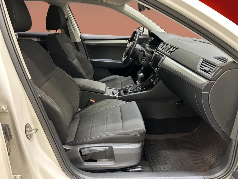 SKODA Superb 2017