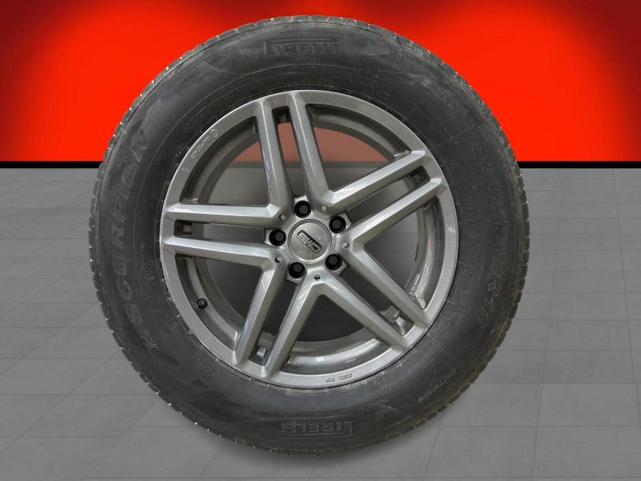 MERCEDES-BENZ GLC 2017