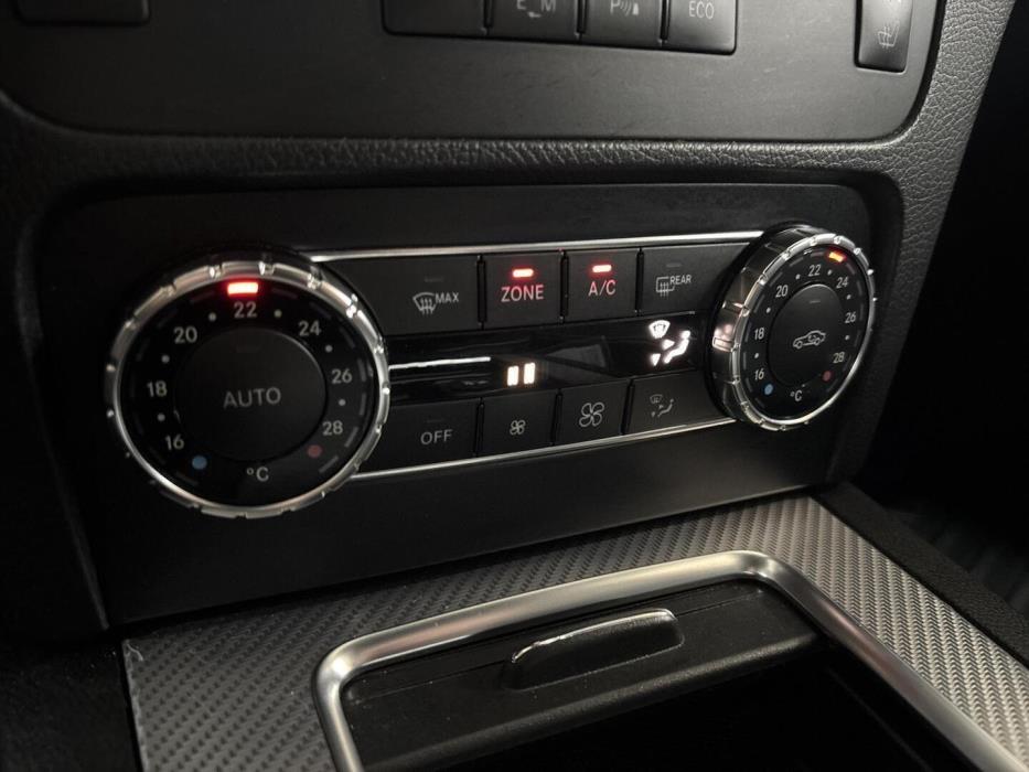 MERCEDES-BENZ GLK 2013