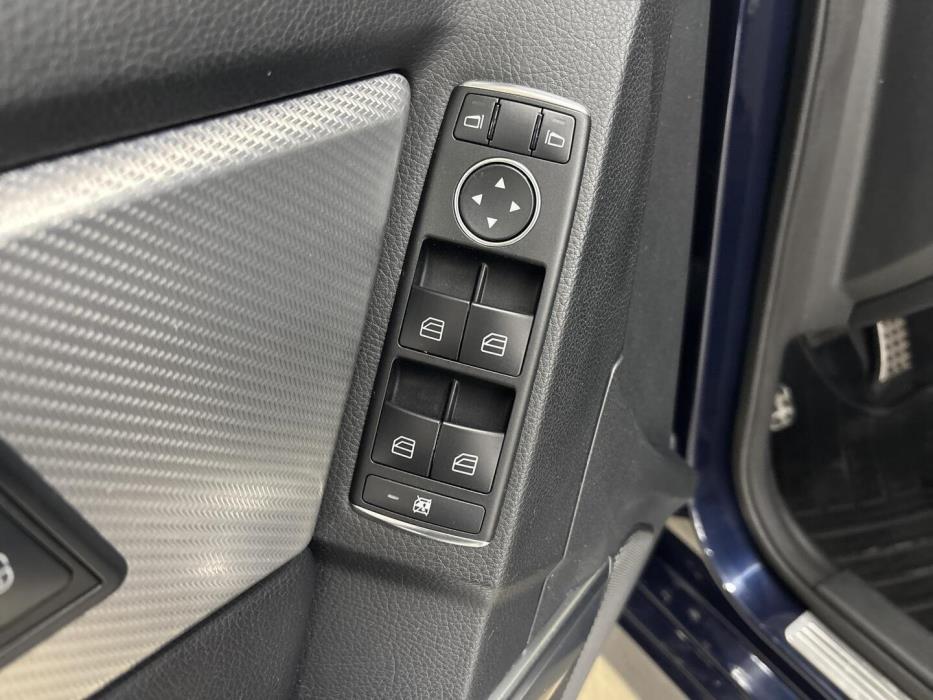 MERCEDES-BENZ GLK 2013