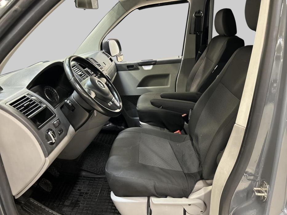 VOLKSWAGEN Transporter 2010