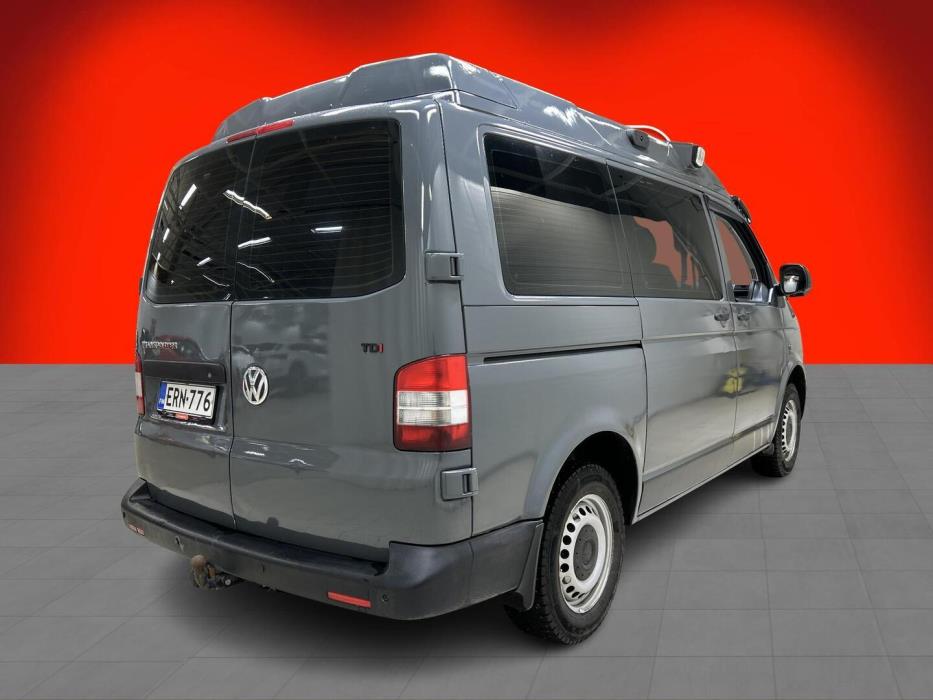 VOLKSWAGEN Transporter 2010