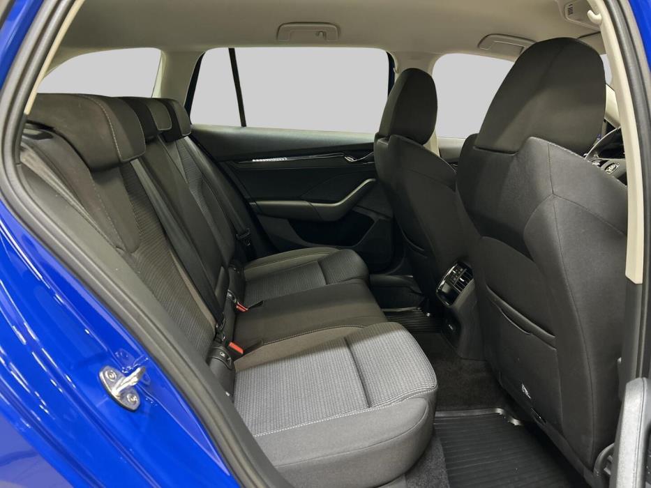 SKODA Octavia 2023