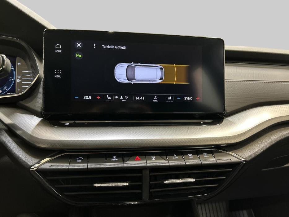 SKODA Octavia 2023
