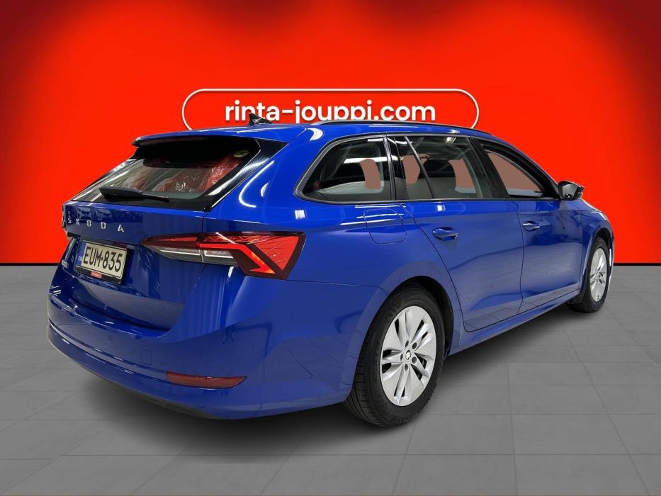 SKODA Octavia 2023