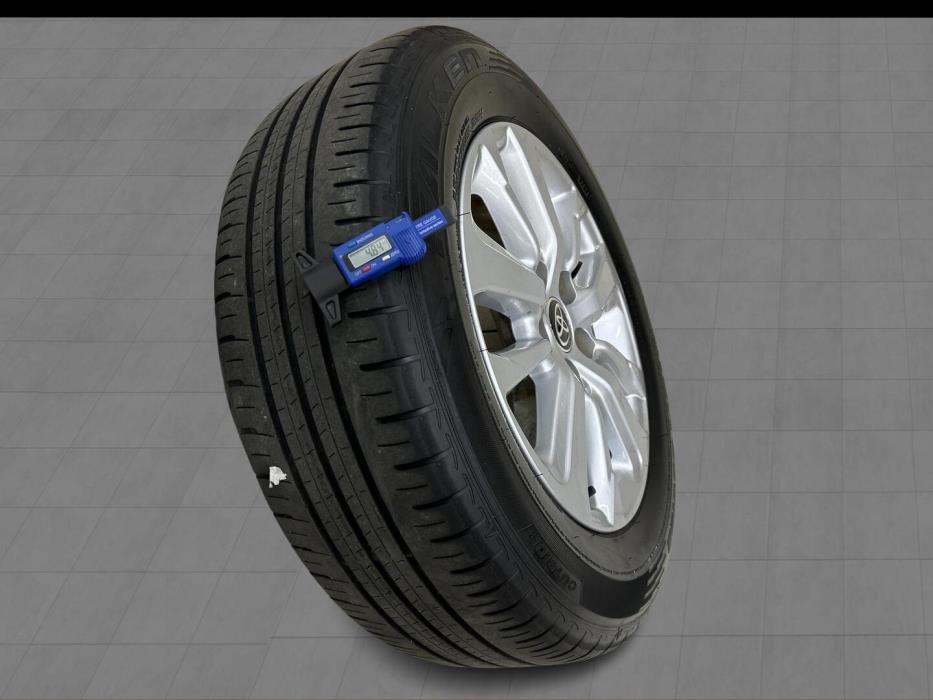 TOYOTA YARIS CROSS 2024