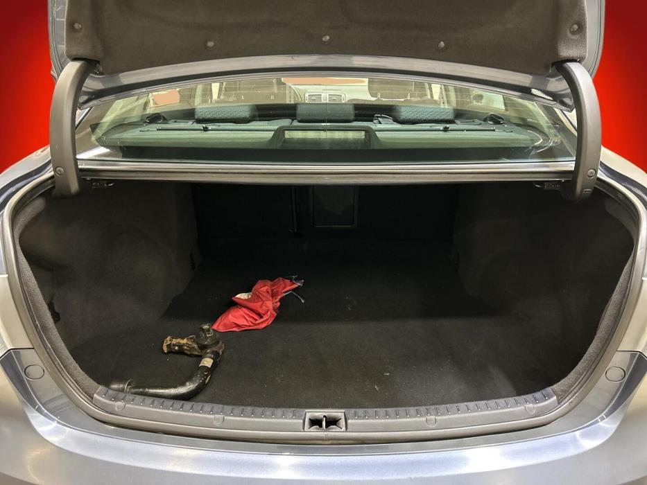 TOYOTA Avensis 2009