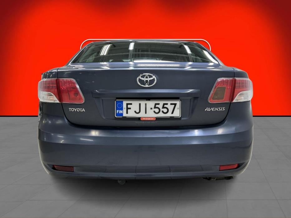 TOYOTA Avensis 2009