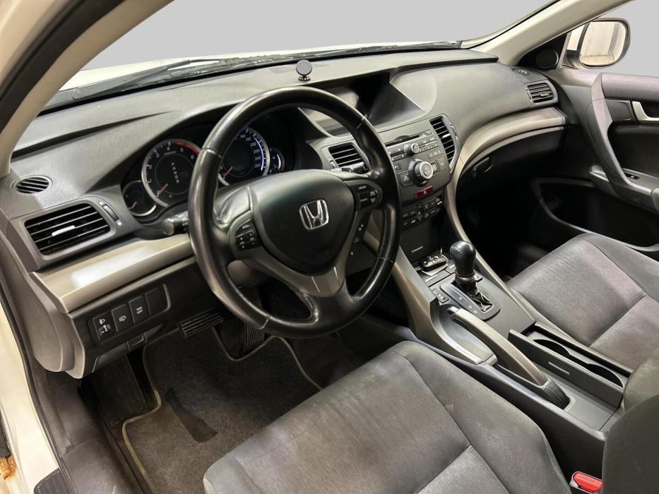 HONDA Accord 2011
