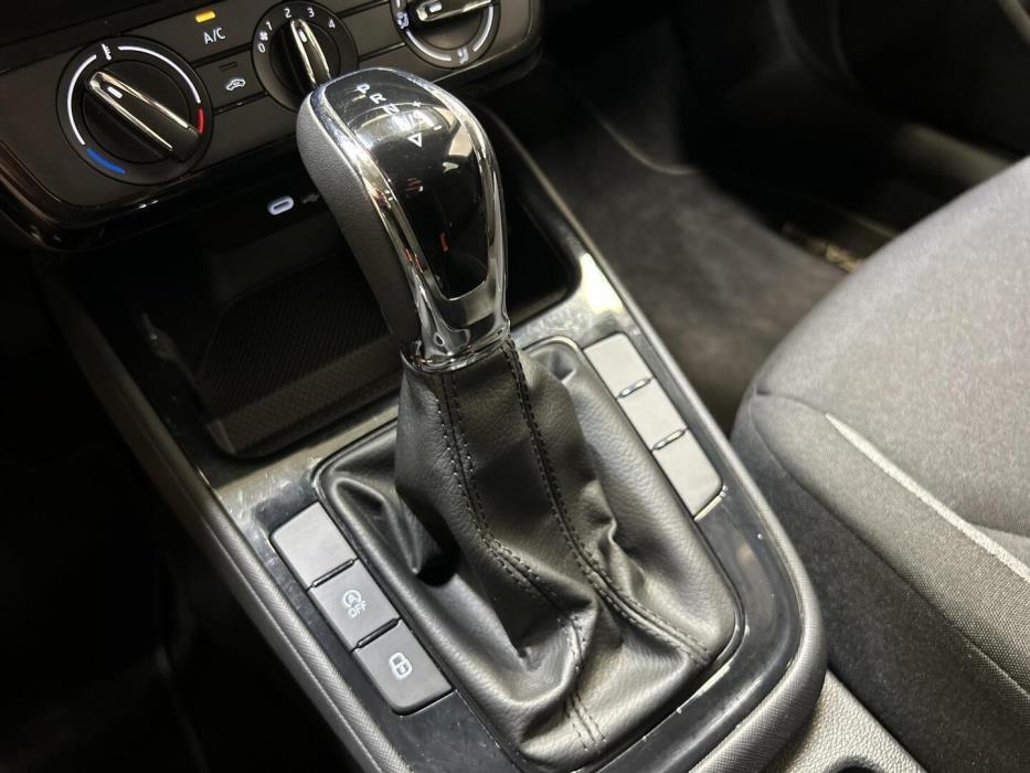 SKODA Fabia 2024