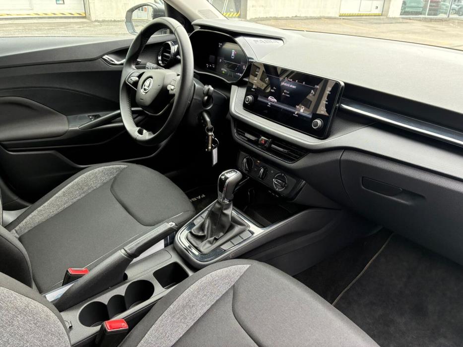 SKODA Fabia 2024