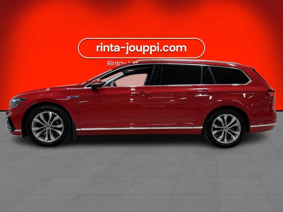 VOLKSWAGEN Passat 2021