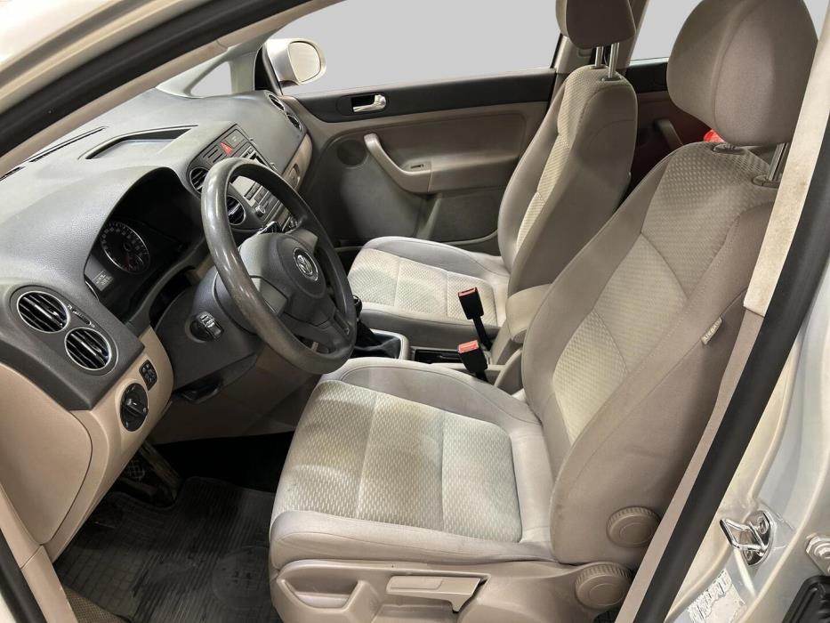 VOLKSWAGEN Golf Plus 2010