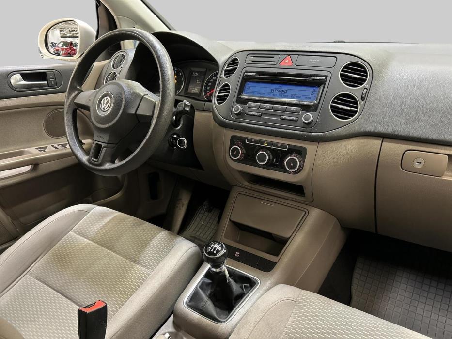 VOLKSWAGEN Golf Plus 2010