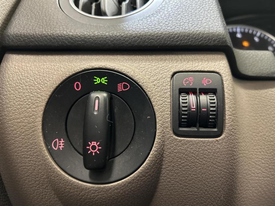 VOLKSWAGEN Golf Plus 2010