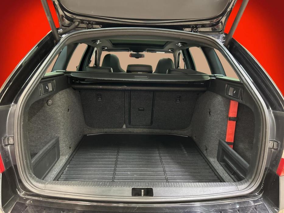 SKODA Octavia 2015