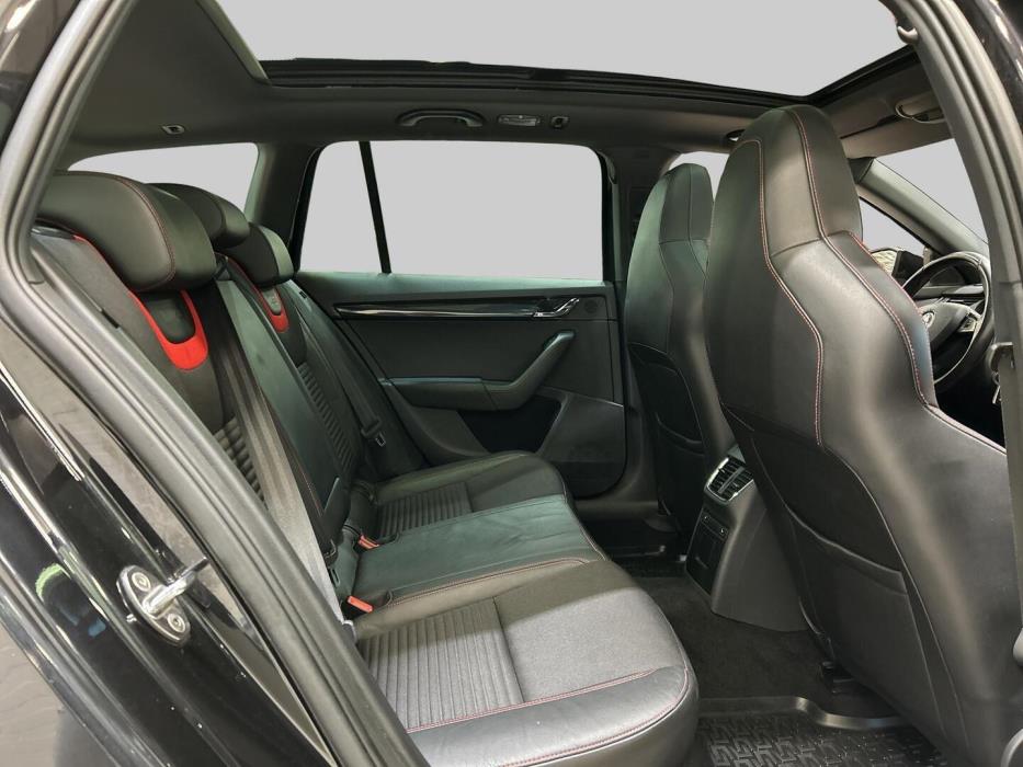 SKODA Octavia 2015