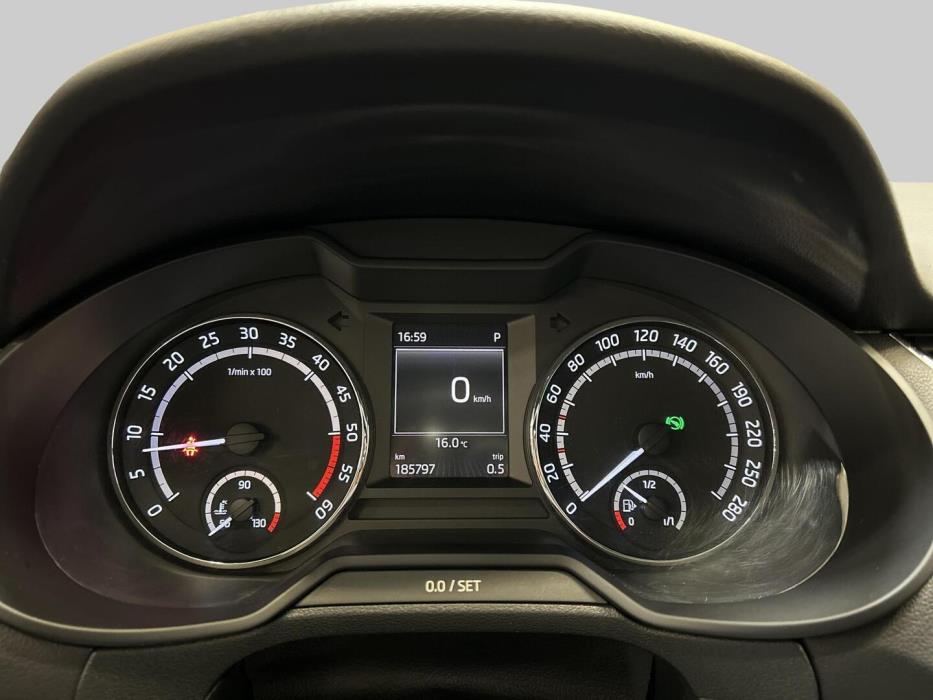 SKODA Octavia 2015