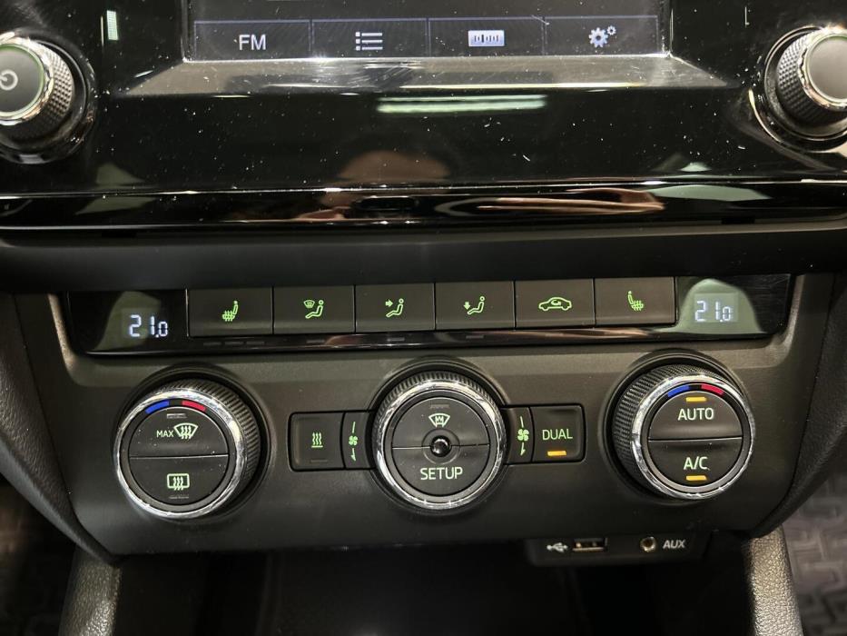 SKODA Octavia 2015