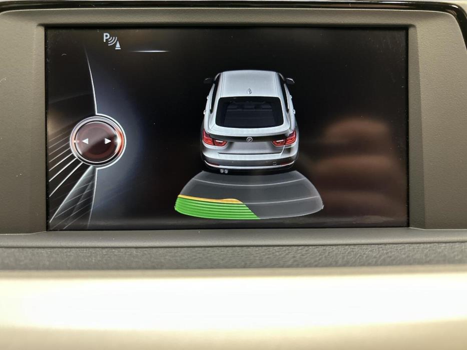 BMW 320 Gran Turismo 2016