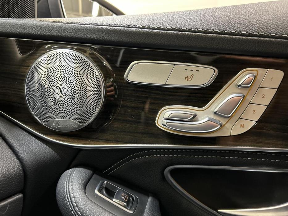 MERCEDES-BENZ GLC 2017