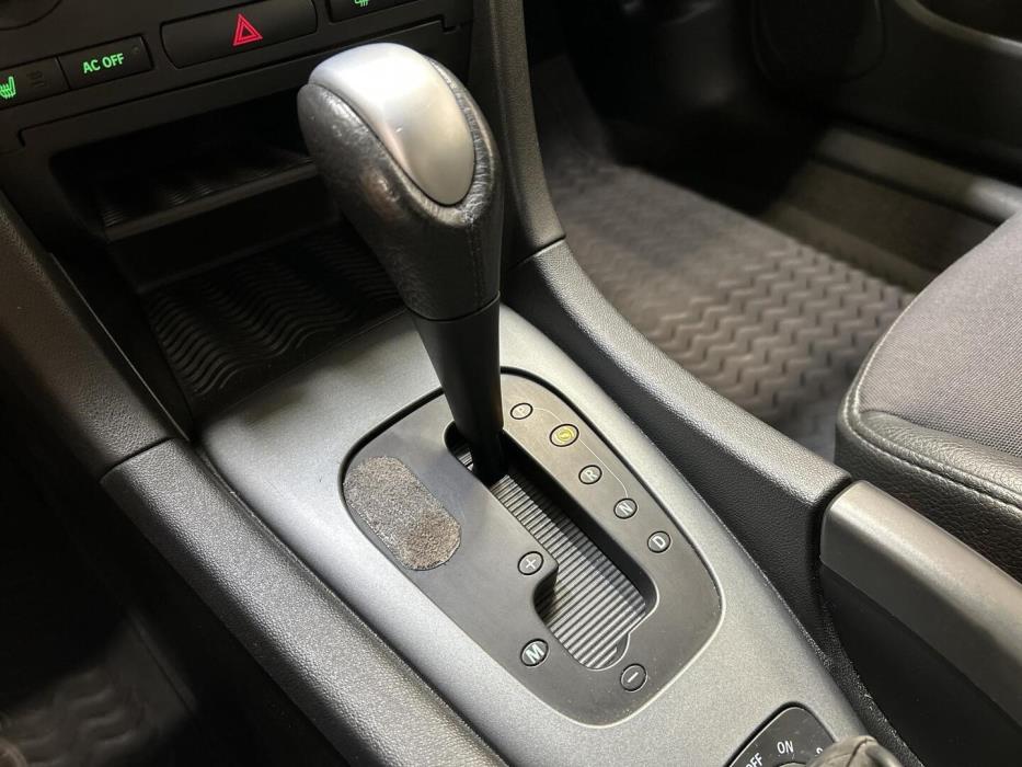 SAAB 9-3 2008