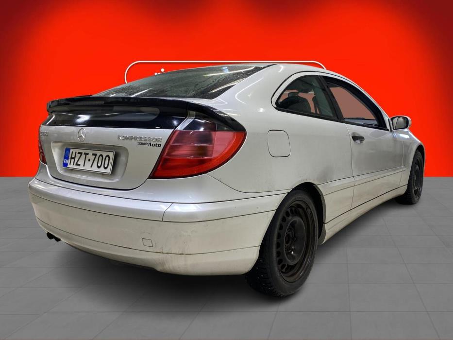 MERCEDES-BENZ C 2003