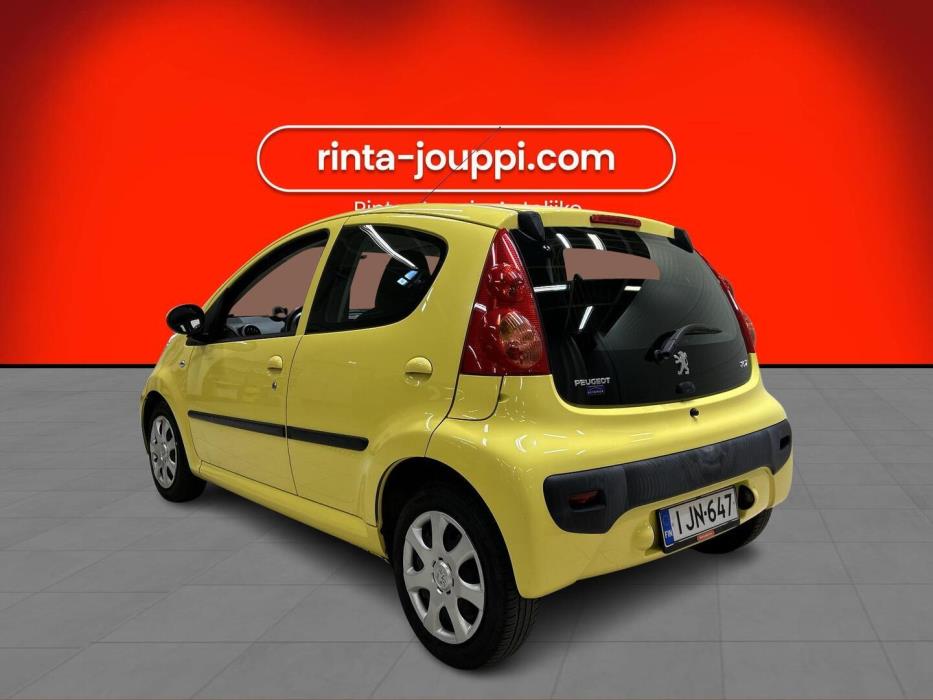 PEUGEOT 107 2011